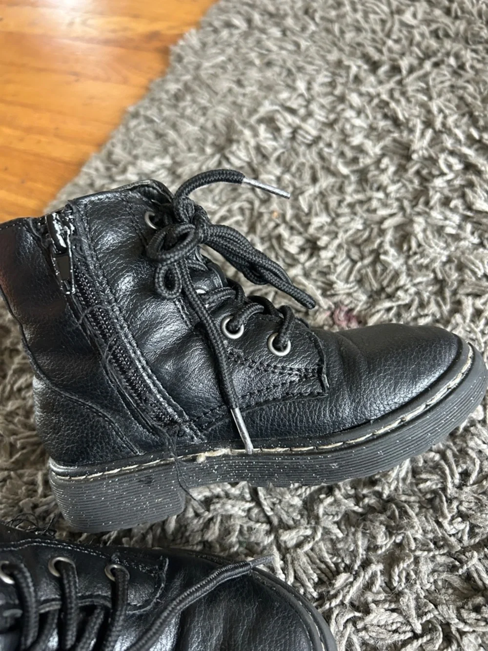 Sincerly Jules Toddler Black Combat Lace Boots - Glitter Sole Size 9